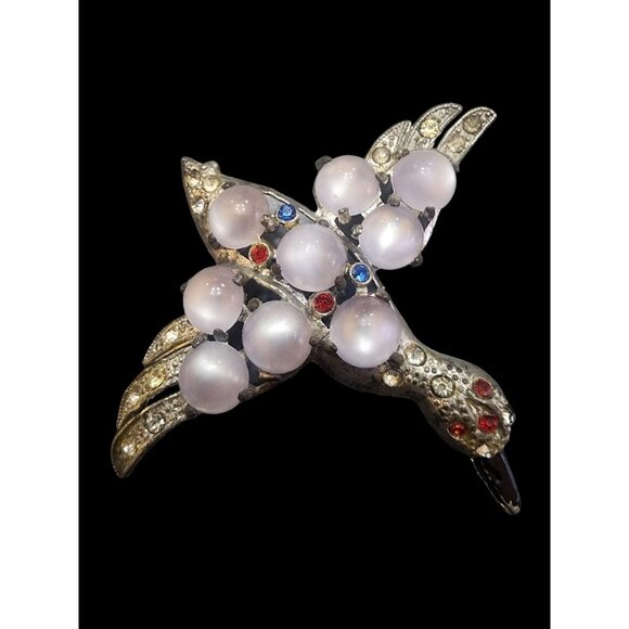 Vintage 40s Pot Metal And Resin Moonstone Bird Brooch (A4876)